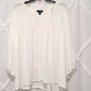Ana gathered top